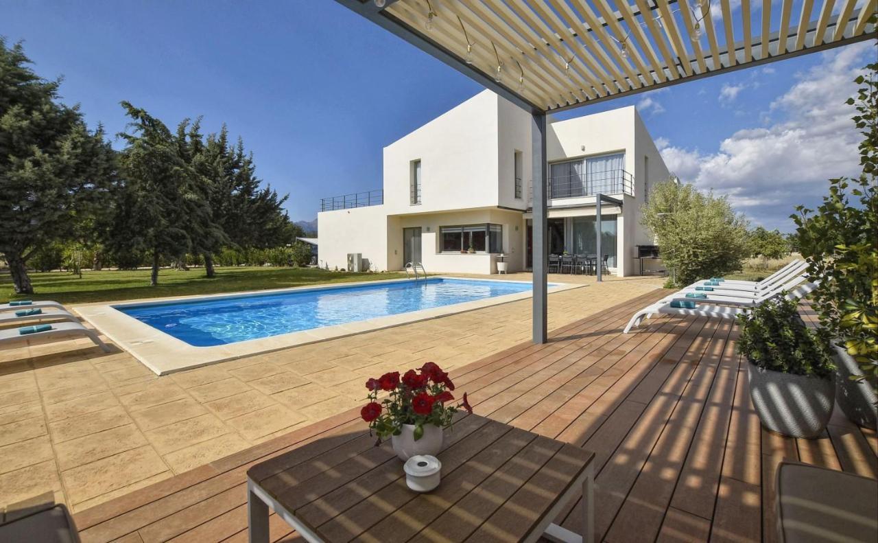 Сasa de vacaciones Caleu Binisalem
